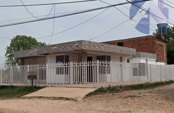 Se Arrienda Casa en Turbaco Bolívar.