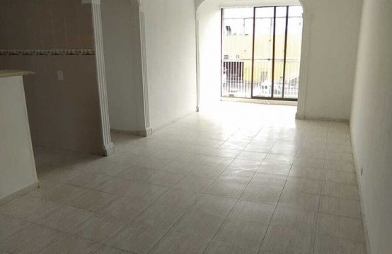 Se Arrienda Apartamento 4to piso en el Conjunto Residencial Prados de San Fernando, en Cartagena.
